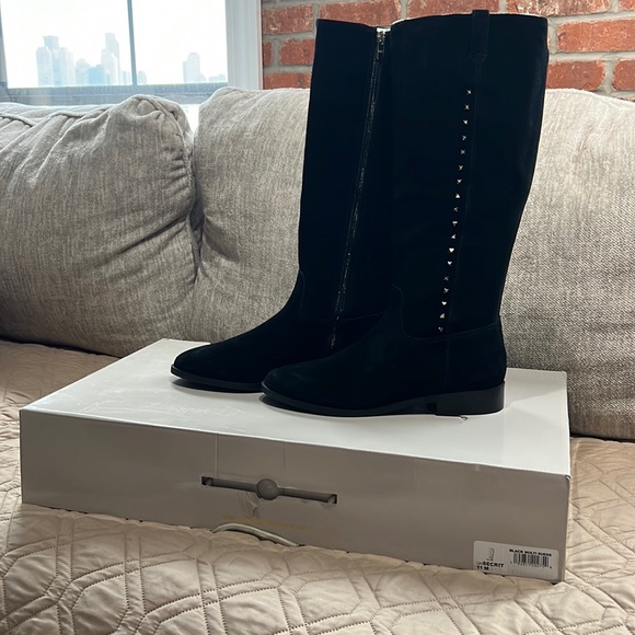 NWT Marc Fisher Black Suede Boots - Picture 3 of 10